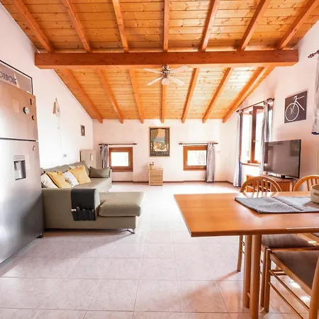 Aparthotel Mama Riva del Garda